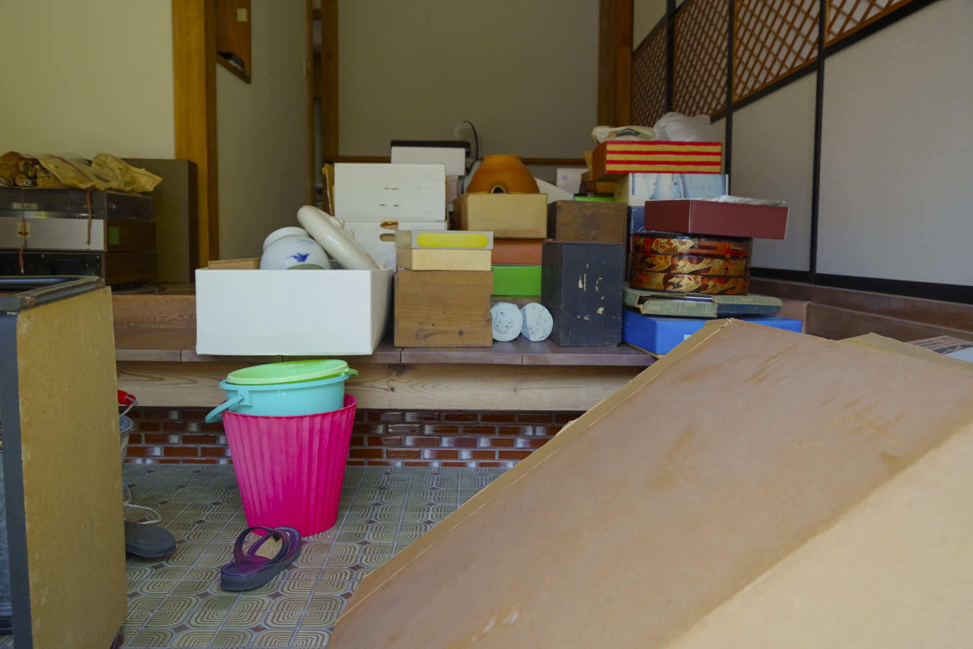 遺品整理の第一歩：基本的な手順と始め方を解説